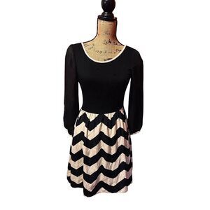 Millibon Black Ivory Chevron Mini Dress 3/4 Sleeves S